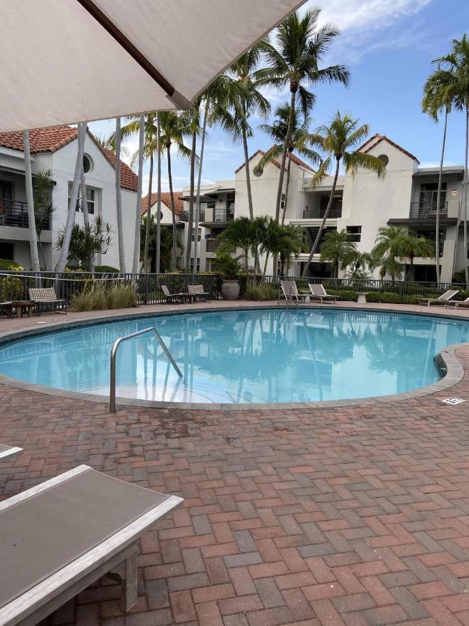 Dharma Home Suites Dania Beach At Sheridan Ocean Club מראה חיצוני תמונה