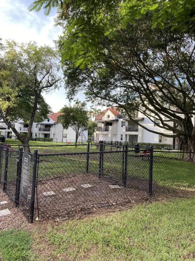 Dharma Home Suites Dania Beach At Sheridan Ocean Club מראה חיצוני תמונה