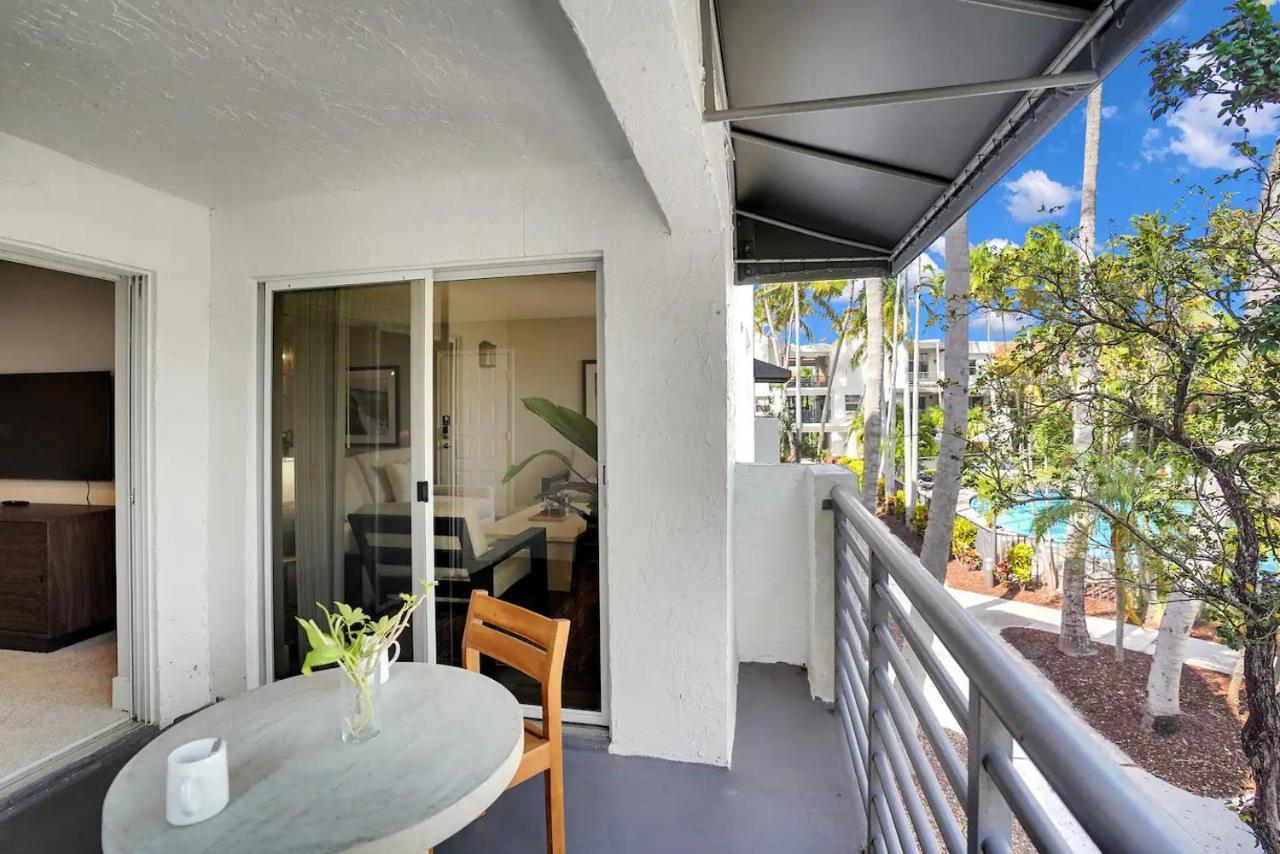 Dharma Home Suites Dania Beach At Sheridan Ocean Club מראה חיצוני תמונה