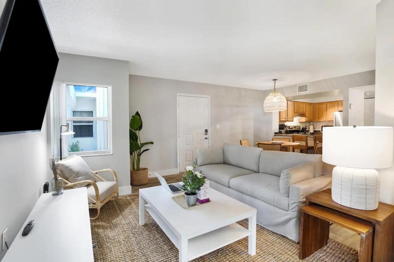Dharma Home Suites Dania Beach At Sheridan Ocean Club מראה חיצוני תמונה